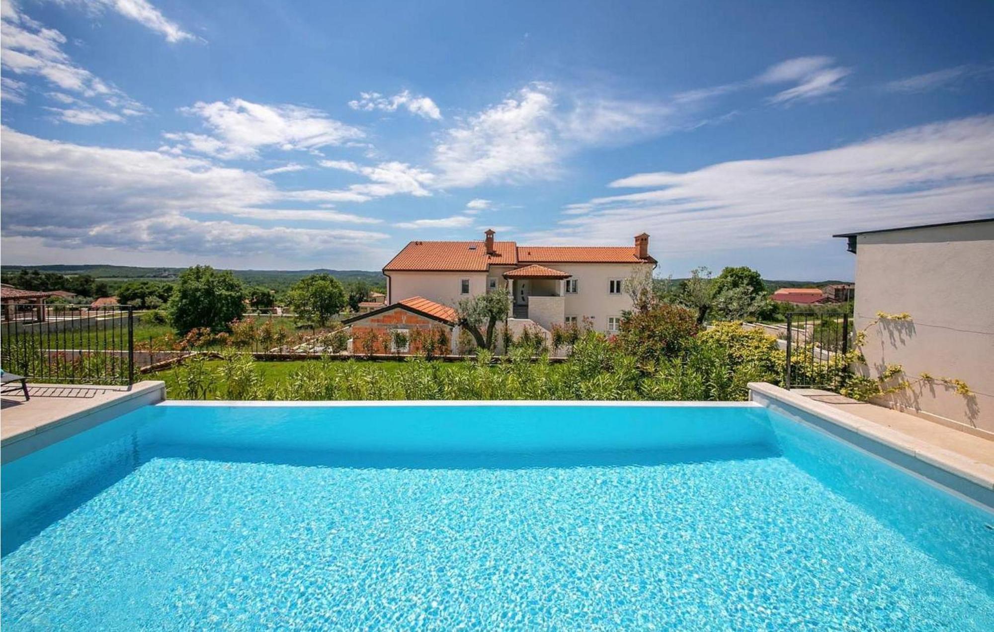 Villa Bellevue Sveti Lovreč Pazenatički Buitenkant foto