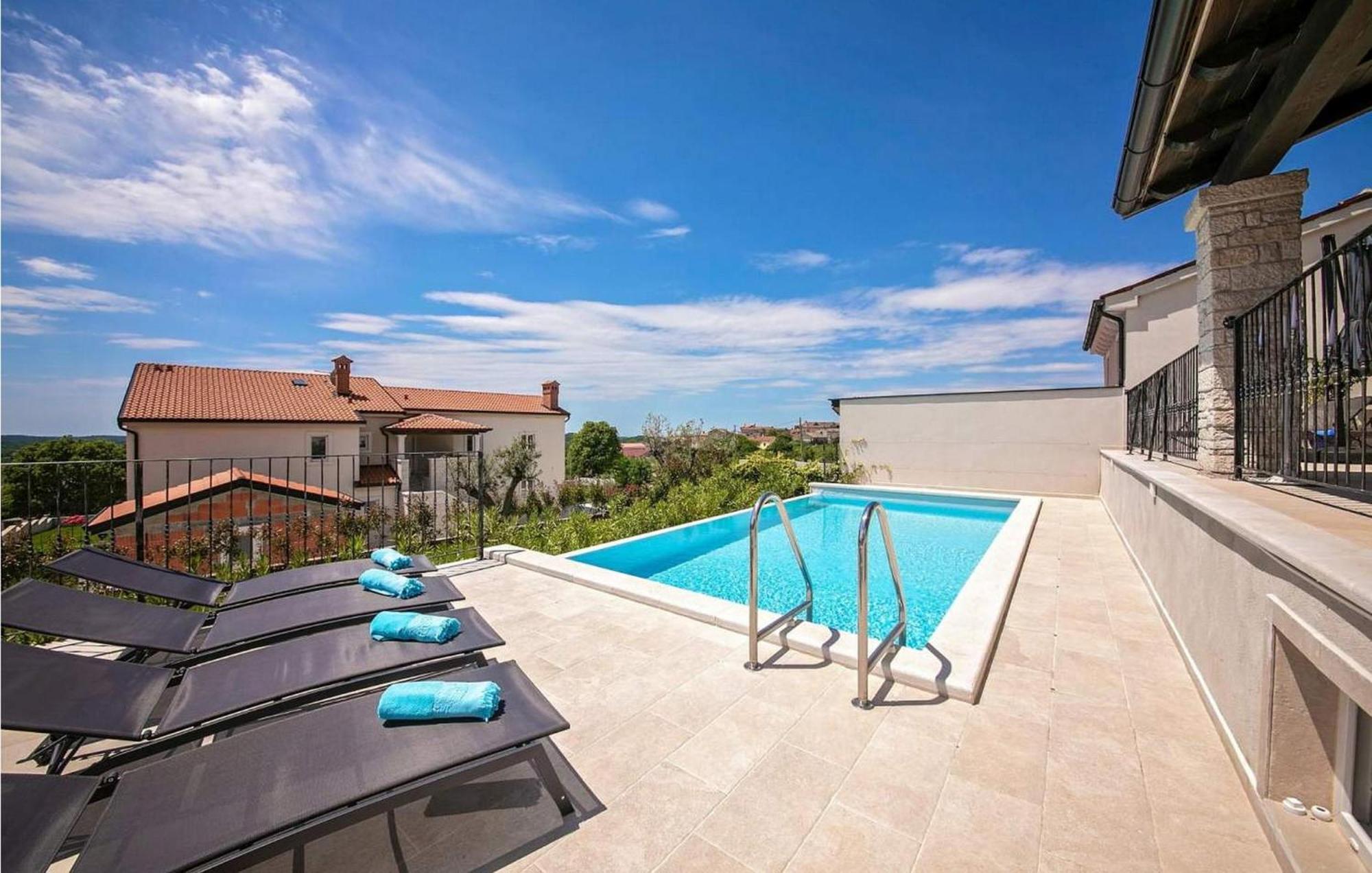 Villa Bellevue Sveti Lovreč Pazenatički Buitenkant foto